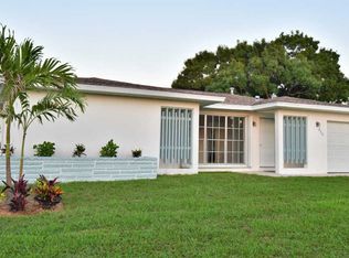 855 SE Festivo Ct, Port Saint Lucie, FL 34983