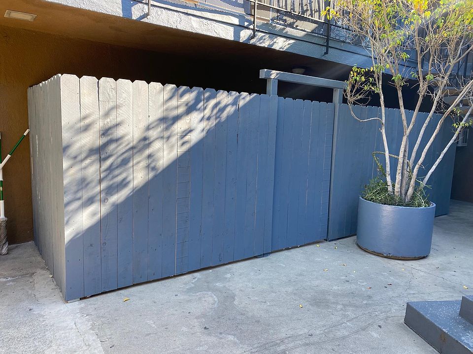 1st image of 12320 Osborne Pl #25