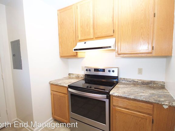 2nd image of 21 Shanna Dr APT 4