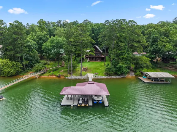 137 Lakeview Dr, Logan, AL 35098