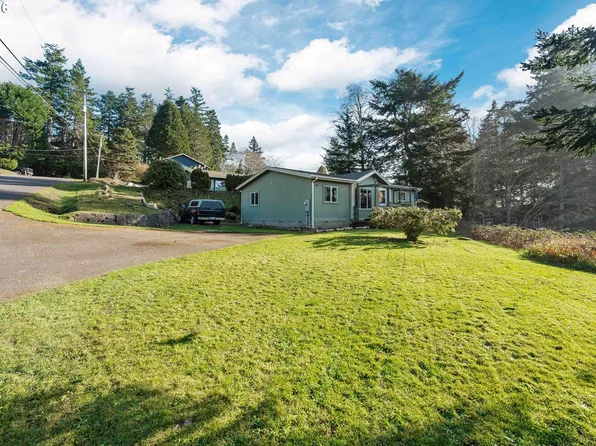 545 Queens Ave, Lakeside, OR 97449