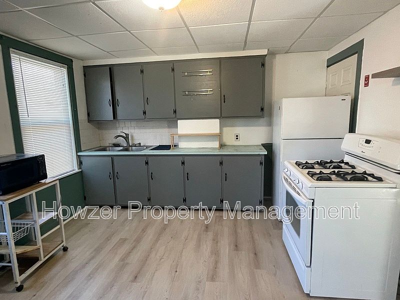1st image of 90 South St Unit 1