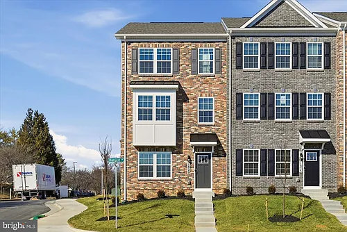 1829 Harvest Dr Photo 1