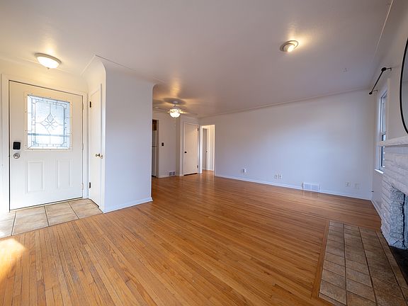 2nd image of 6129 Queen Ave S