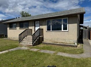 103 W Erith Dr, Hinton, AB T7V 1P1