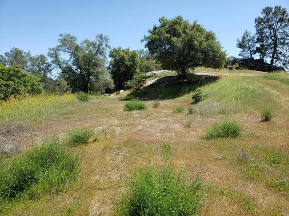 37 Lynx Ln, Prather, CA 93651