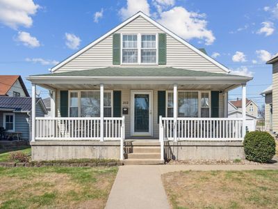312 3rd Ave SE, Dyersville, IA, 52040