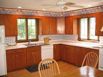4th image of 111 Shirley Dr