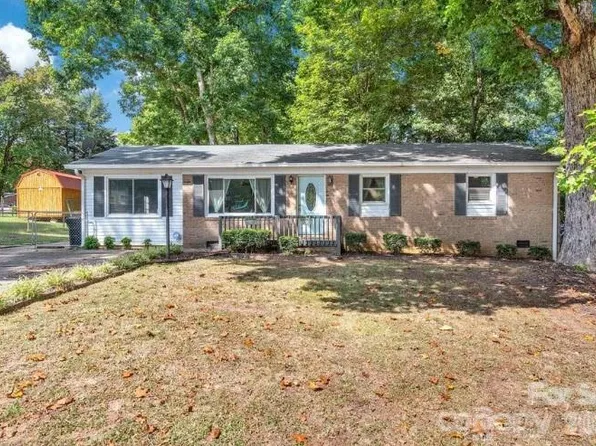 1009 Union Ter, Gastonia, NC 28056
