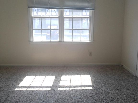 2nd image of 100 W 17th St APT 26