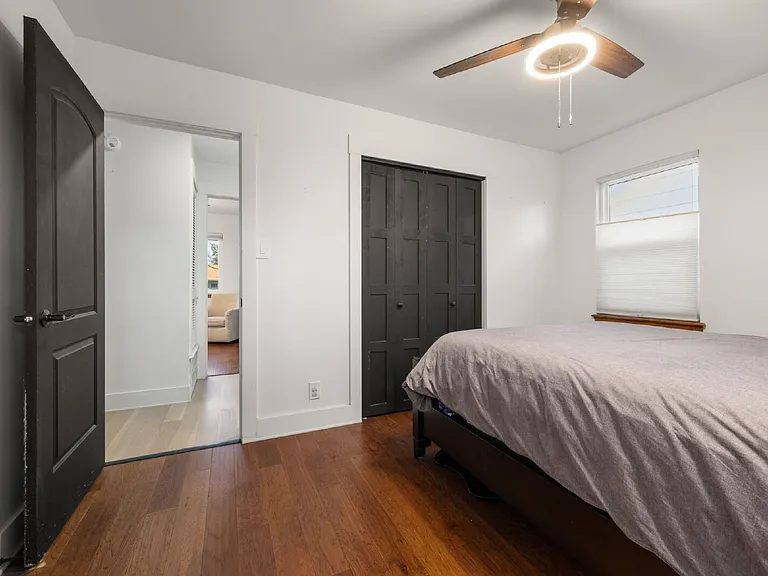 6904 Cherry Meadow Dr — Photo 19