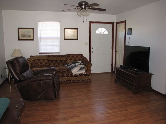 4th image of 2369 County Road 426 N Unit 1&2
