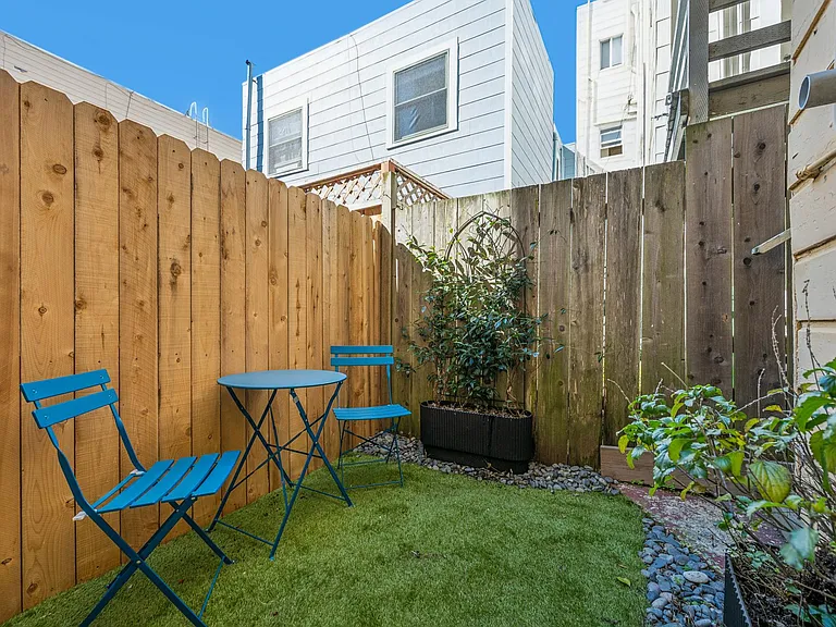 1178 Broadway #1178 — Photo 23