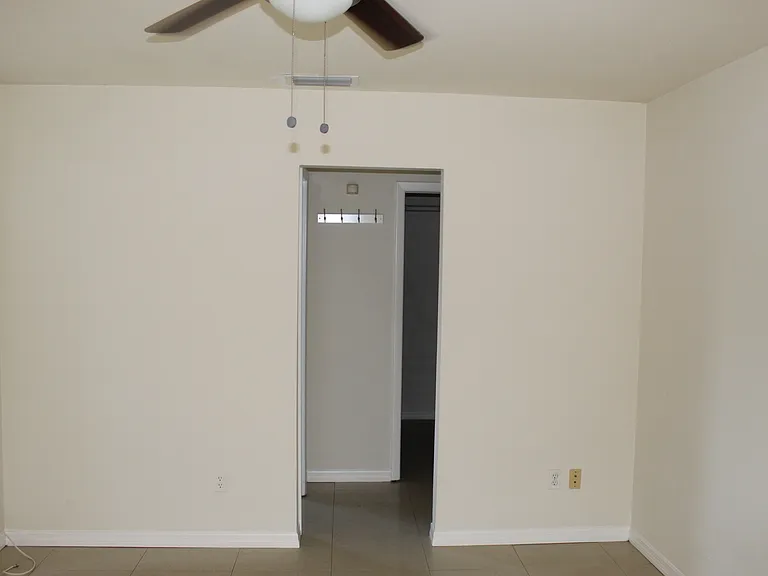 5556 Pentail Cir — Photo 13