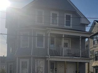 14 Goddard St, Providence, RI 02908