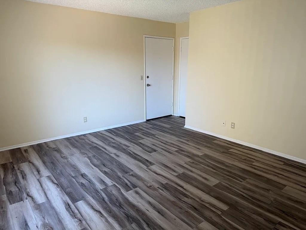 346 San Marcos St — Photo 4