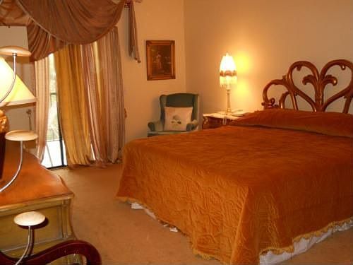 3rd image of 5163 Europa Dr APT L