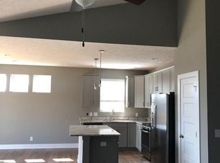 8115 Kilpatrick Pkwy, Bennington, NE 68007