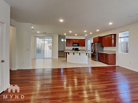 5th image of 6198 Sweet Cherry Dr