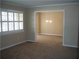 3rd image of 606 Lornmead Dr