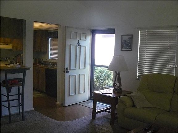 5th image of 1861 Bough Ave Unit A