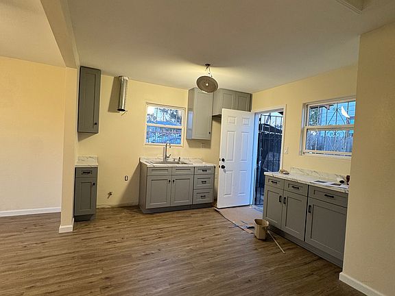 4th image of 20 S 46th St #818