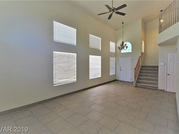 4th image of 1117 Olvera Way
