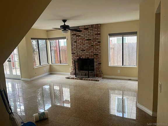 4th image of 9665 Palm Beach Ln