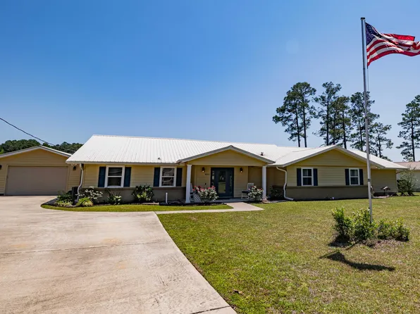 4651 Meadow Lake Dr, Crestview, FL 32539