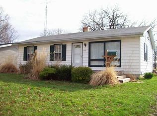 1308 Clark Ln, Litchfield, IL 62056