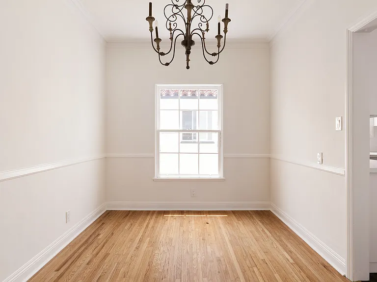 1056 S Genesee Ave #4 — Photo 4