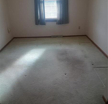 4th image of 3198 Coulson Dr