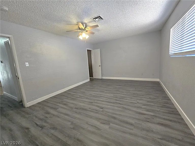 5805 Trent Ave — Photo 25