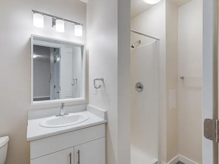 2291 Southview Dr SE #302 — Photo 22