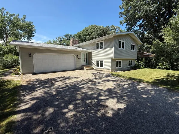 1303 Duluth Ave N, Thief River Falls, MN 56701