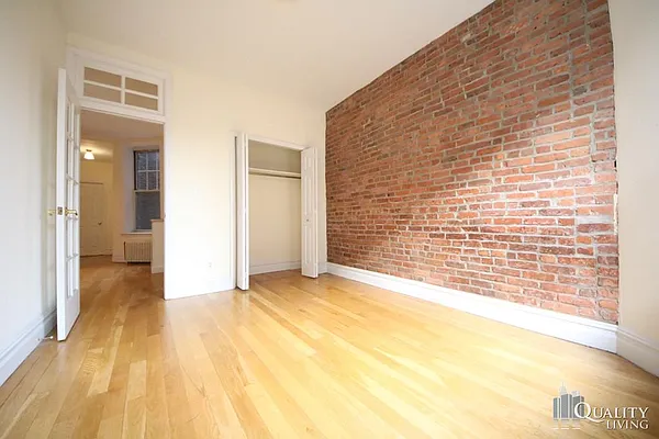 Rented by (Legacy) NY Quality Living Uptown | media 17