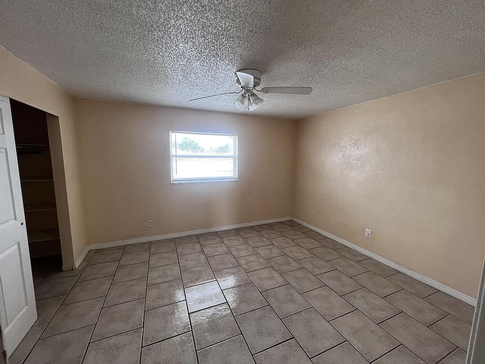 1st image of 4064 Halifax Dr #12