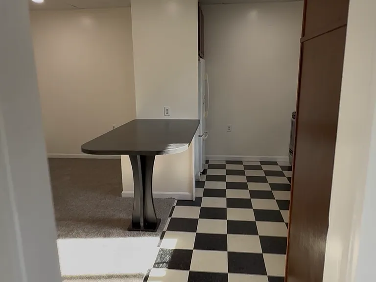 13 School St #2 — Photo 5