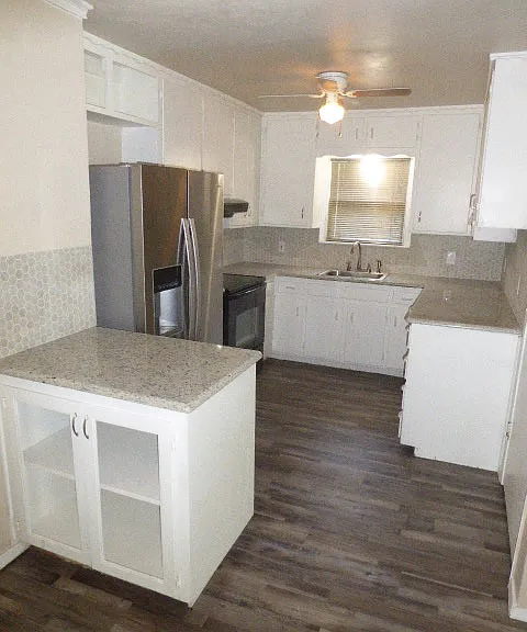 205 Worthy St — Photo 3