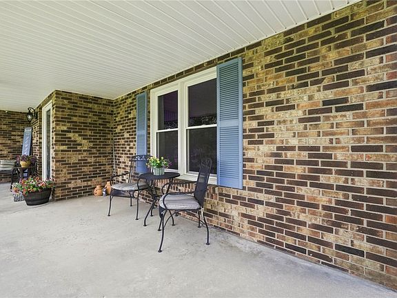 4th image of 5465 Princeton Rd