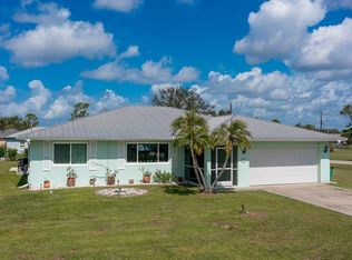 564 Beal St NW, Pt Charlotte, FL 33952