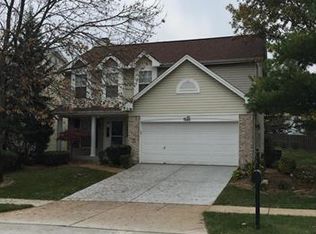 11049 Kohrs Ln, Saint Louis, MO 63123