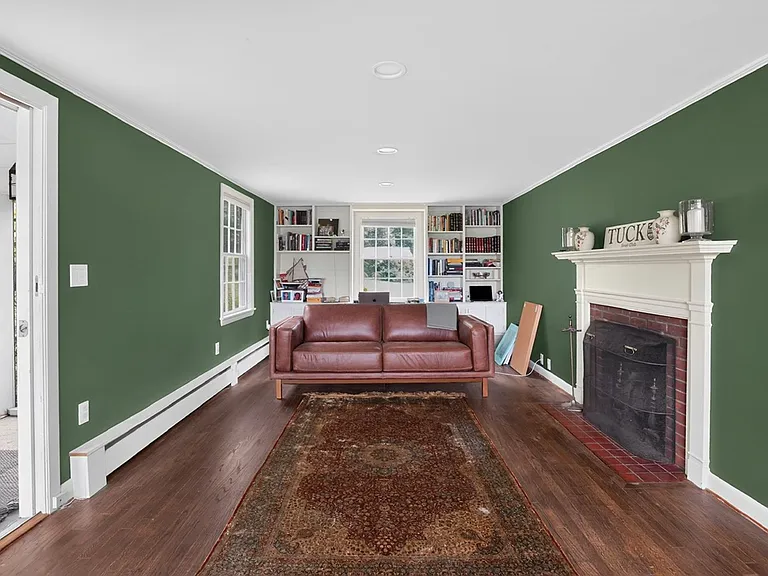 2312 Godfrey Rd — Photo 10