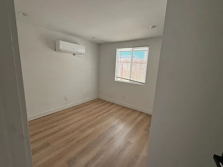 5230 Rincon St — Photo 8