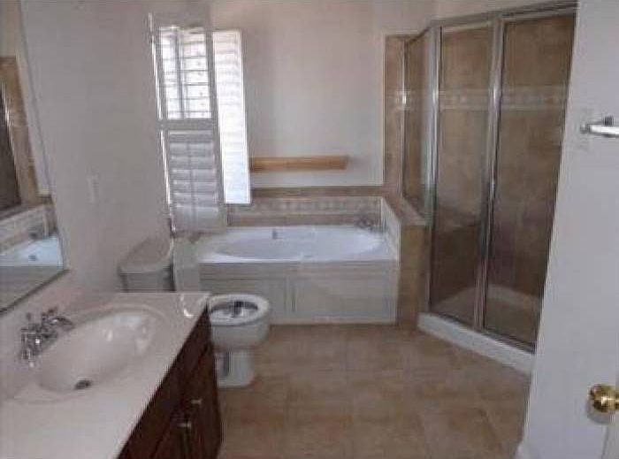 LUXURY MASTERBATH