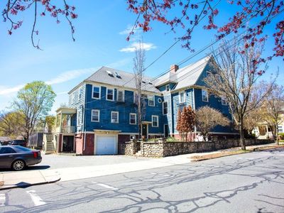 182 Adelaide Ave #6, Providence, RI, 02907