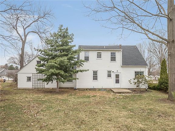 2nd image of 1536 Noble Ave