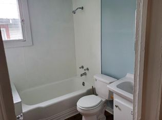 1138 King St #B, Charleston, SC 29403