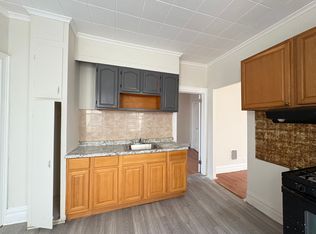27 Eastern Pkwy #3, Jersey City, NJ 07305