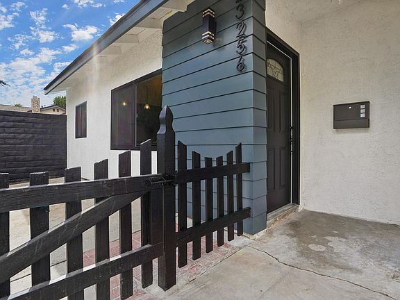 2nd image of 23256 Victory Blvd